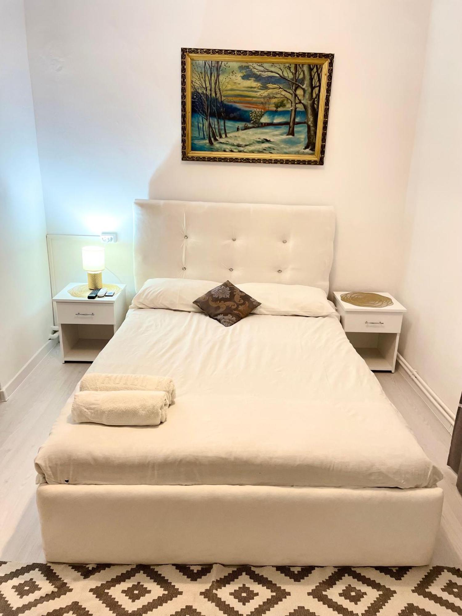 Vila Cris Apartments Năvodari Екстериор снимка