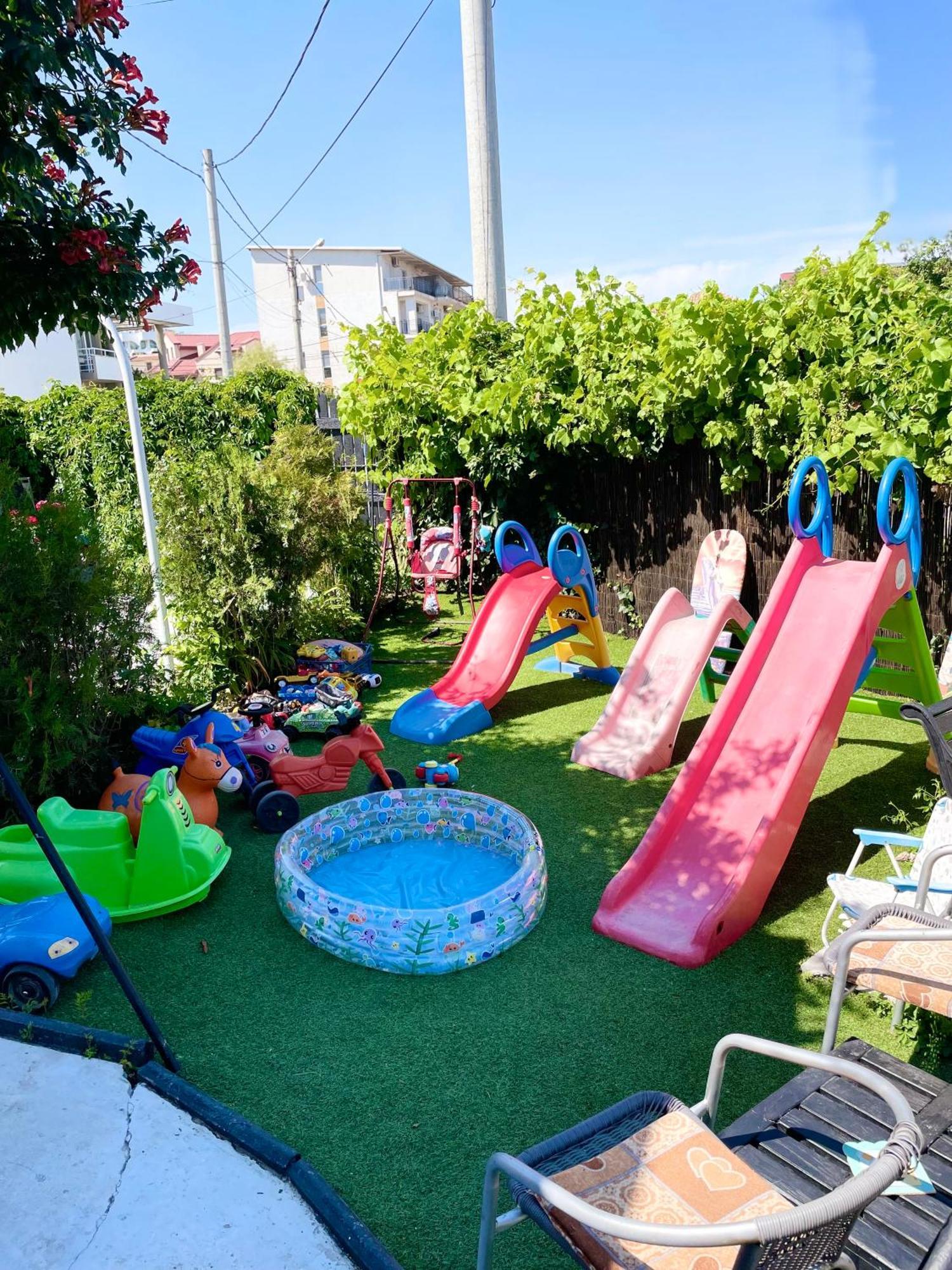 Vila Cris Apartments Năvodari Екстериор снимка