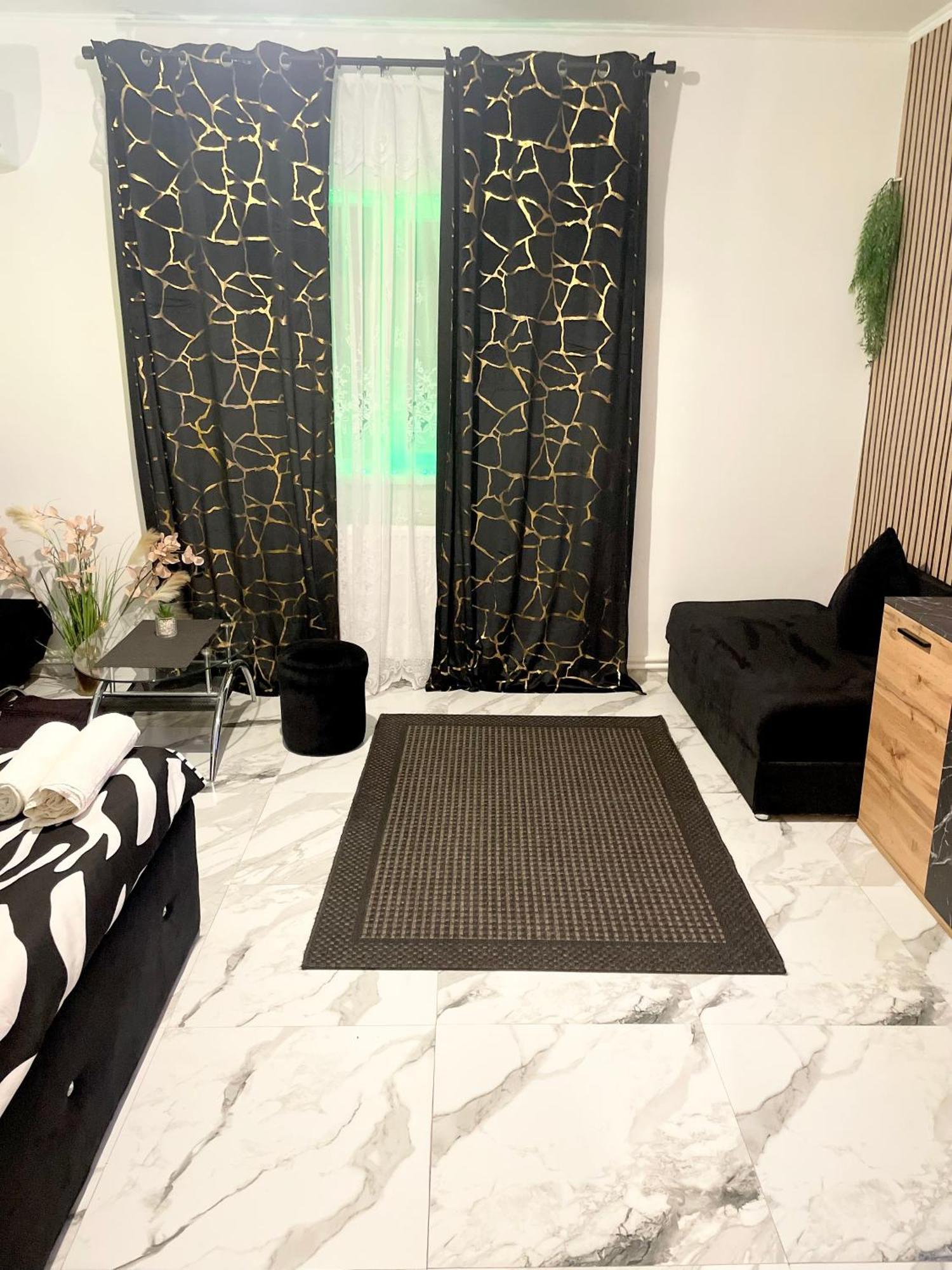 Vila Cris Apartments Năvodari Екстериор снимка