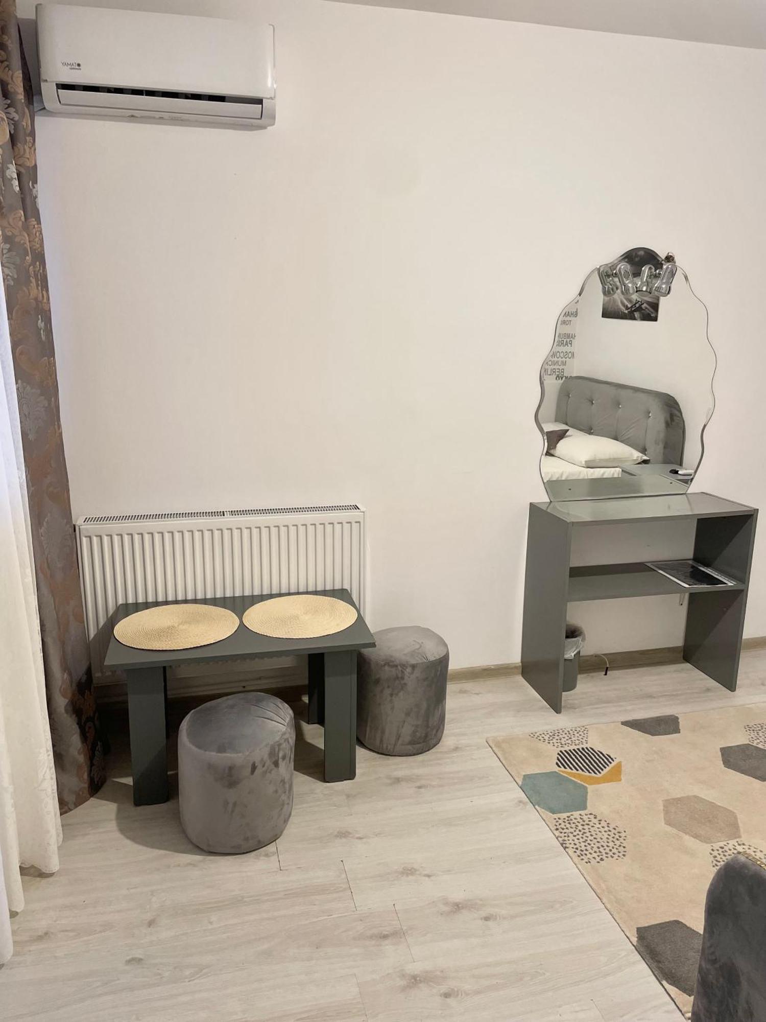 Vila Cris Apartments Năvodari Екстериор снимка